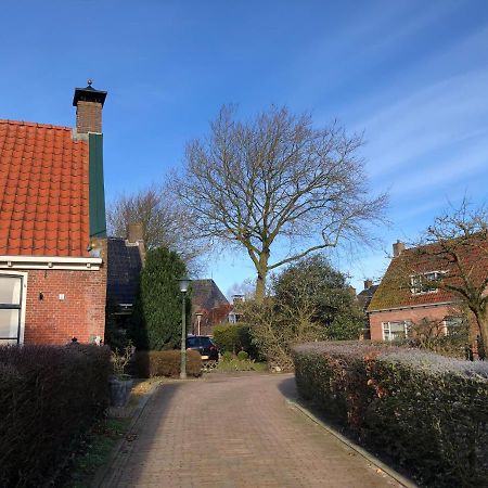 B&B In Karakteristieke Woning, Lytse Loane 5 Ee Ee Bagian luar foto